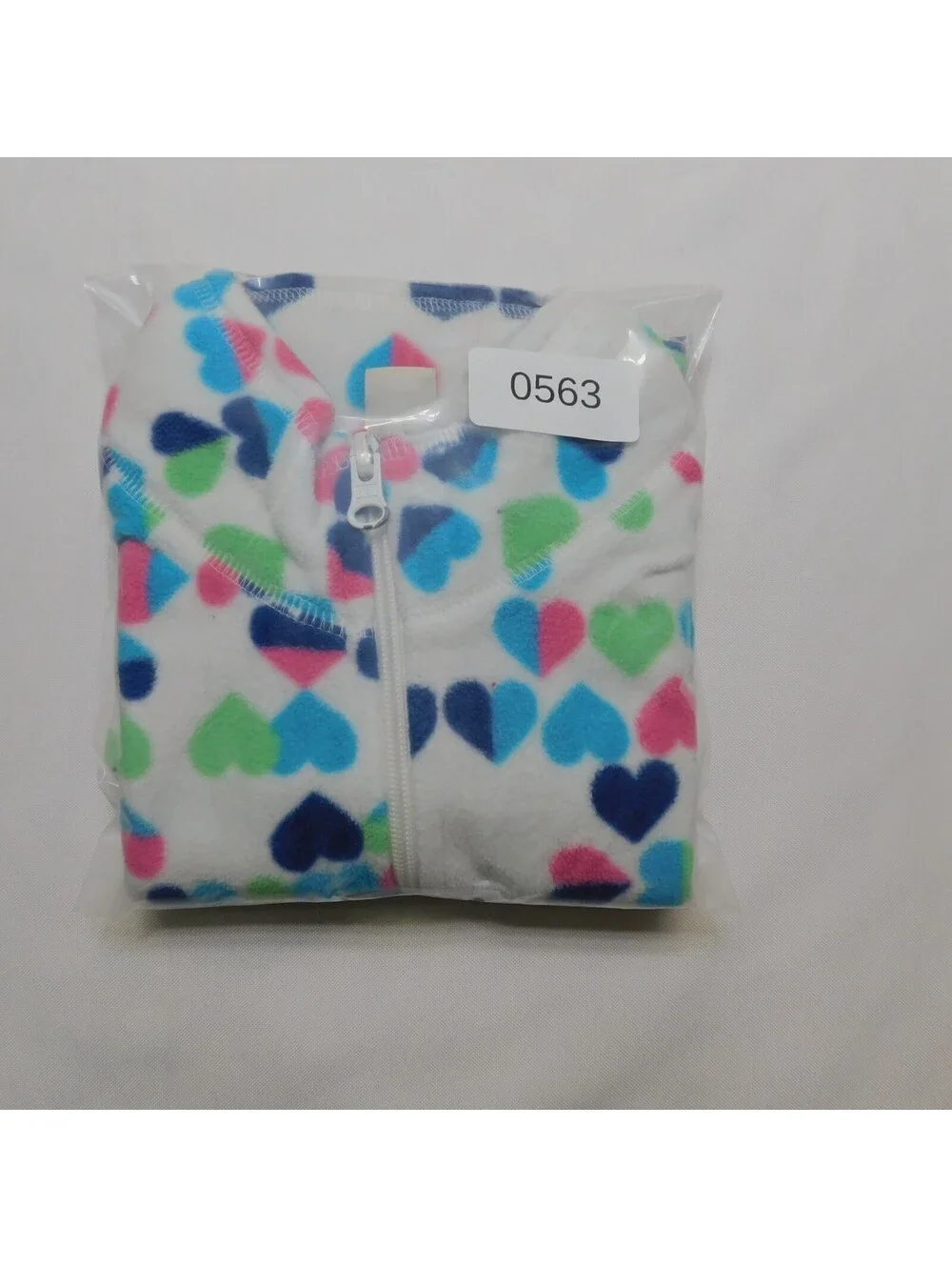 Old Navy Girls Fleece Vest Size Large L 10-12 White Pink Blue Heart Full Zip Gil